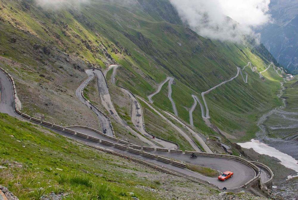 Stelvio.jpg