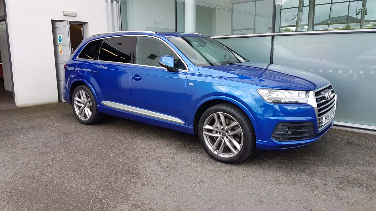 Please help! Colour choice for new Q7