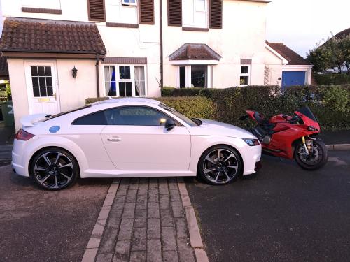 TT RS