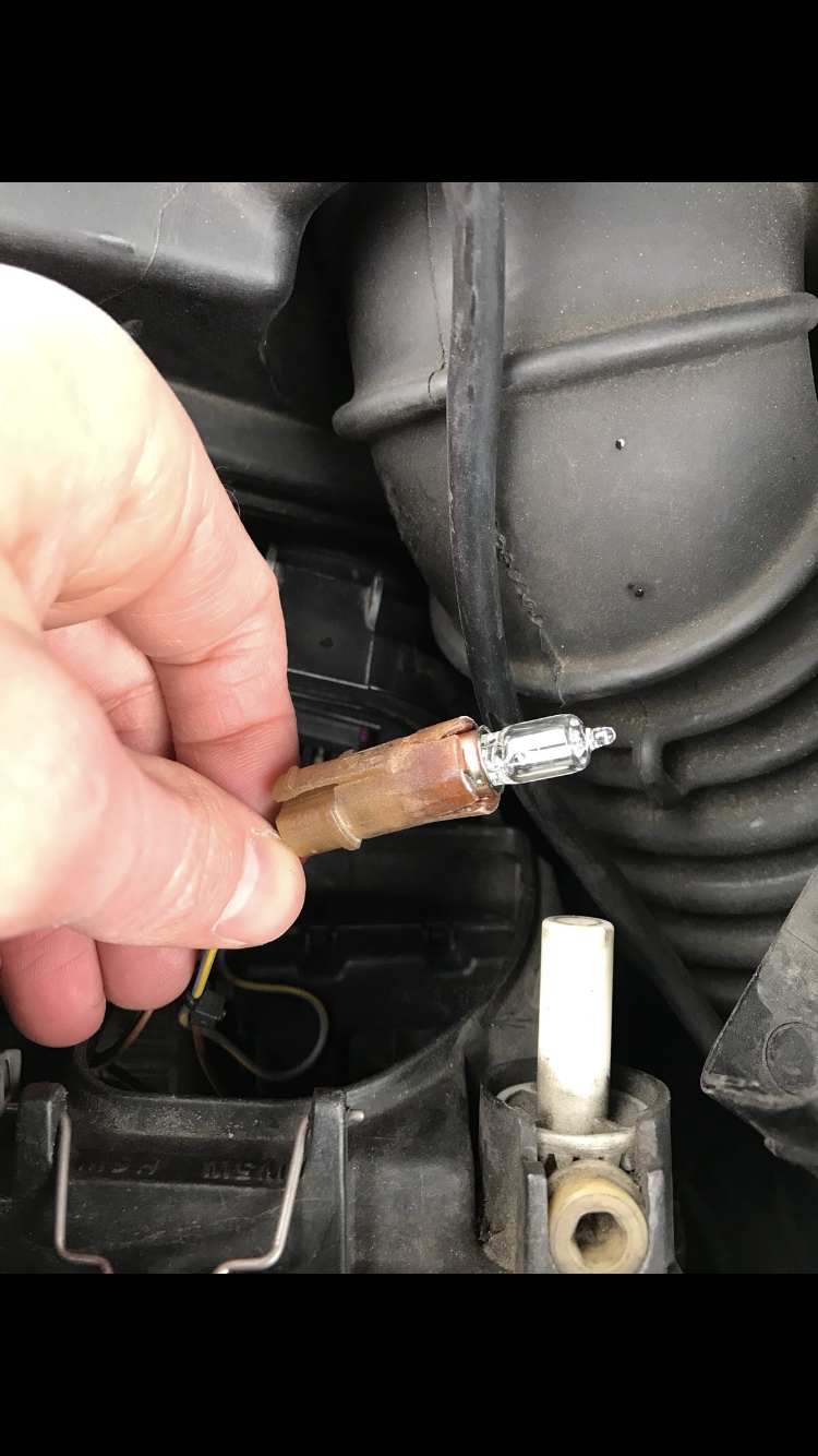 B5 Side Light Bulb Holder Alternatives
