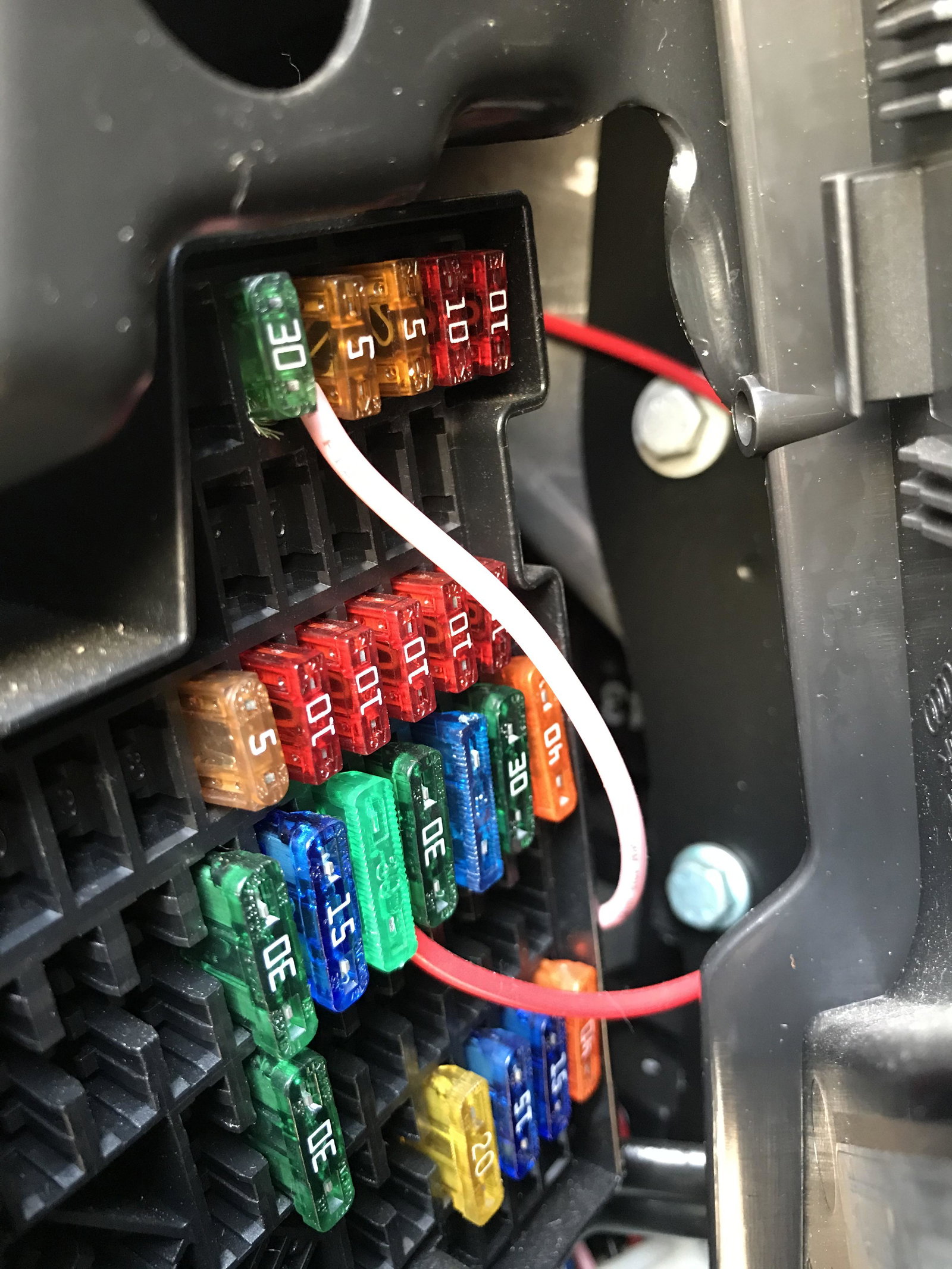 audi a4 b8 cigarette lighter fuse 12V B6 B7 (2000-2007) HOW TO FIX Audi A4/S4