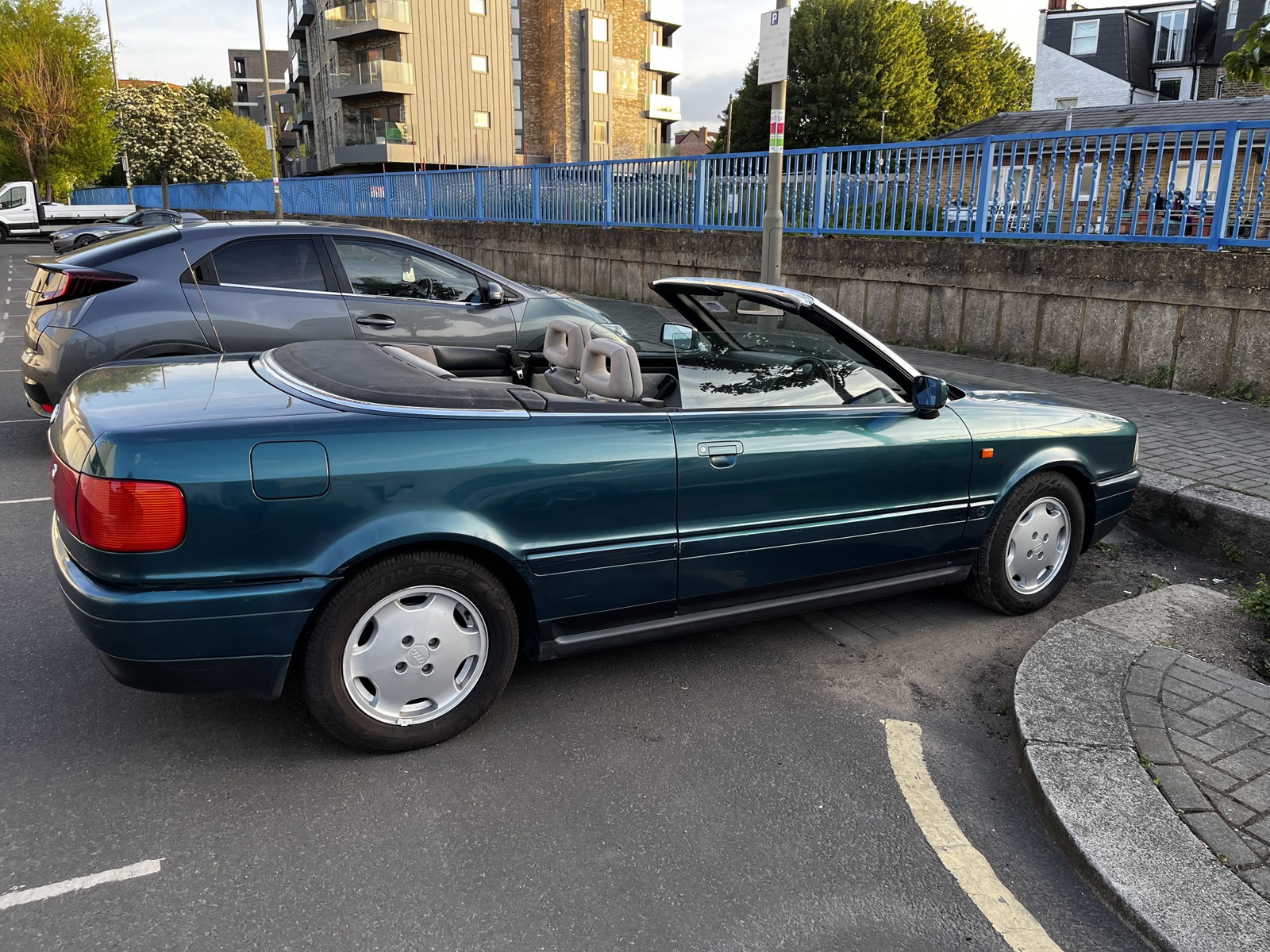 Selling classic Audi Cabriolet 1992!