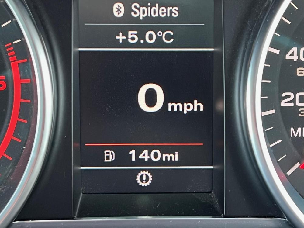 Audi Q7 Fault Symbol.jpg