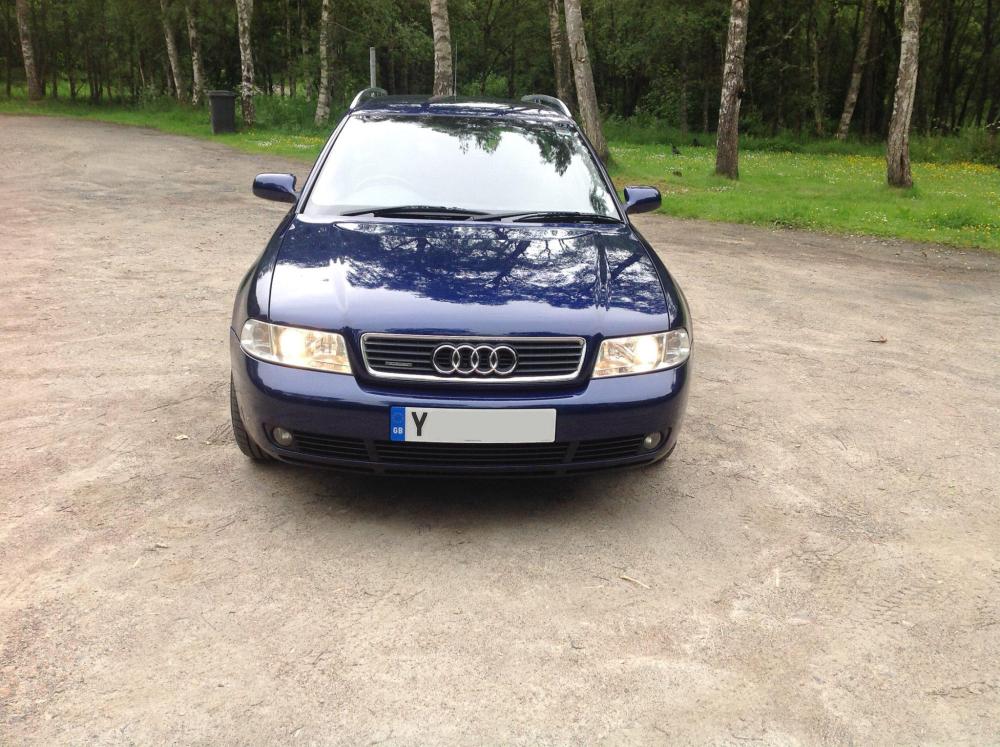 2.5 TDI (front).jpg