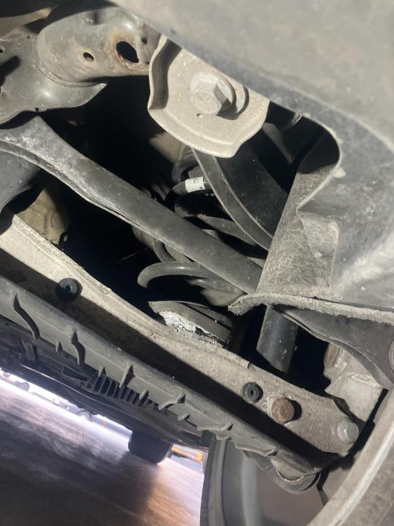 rear-os-sus-mount.jpg
