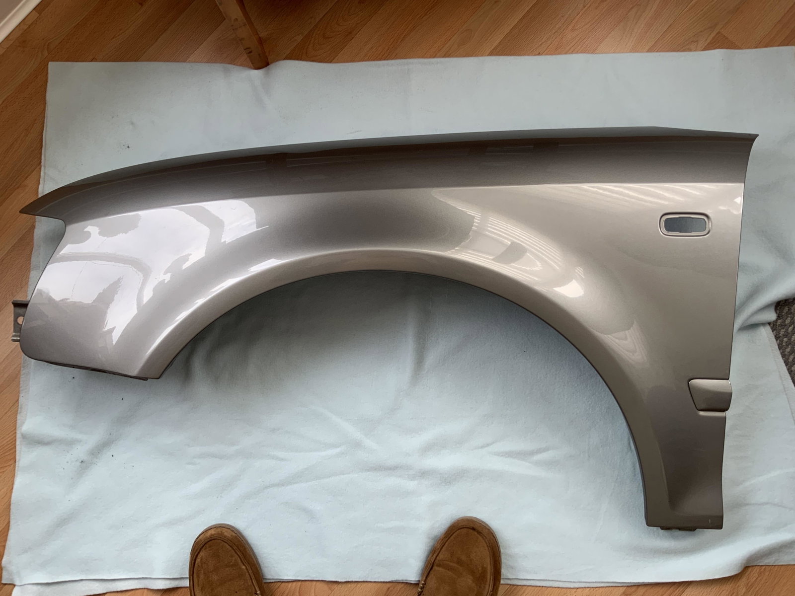 A4 convertible wing